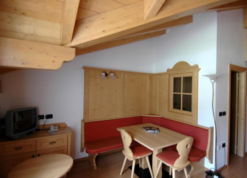 Residence Pez Gajard San Martino Di Castrozza Chambre photo